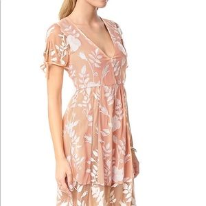 ⭐️New with tags⭐️ For Love & Lemons Mia Maxi Dress